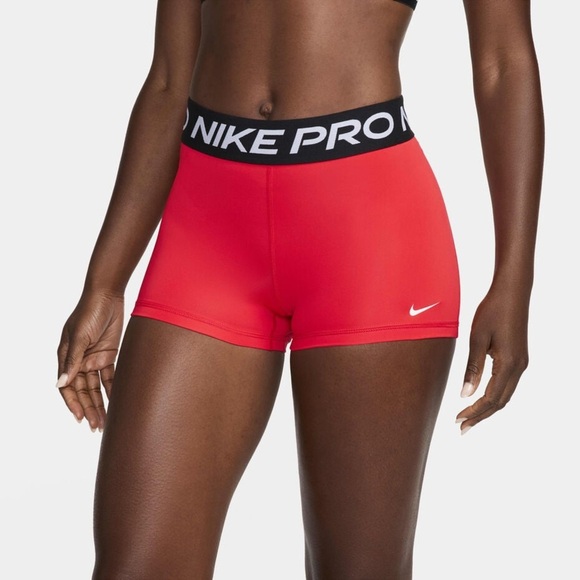 Nike Pants - Nike Pro Women's 8 CM Shorts- Large